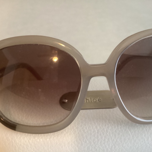 Sunglasses - Picture 2 of 6